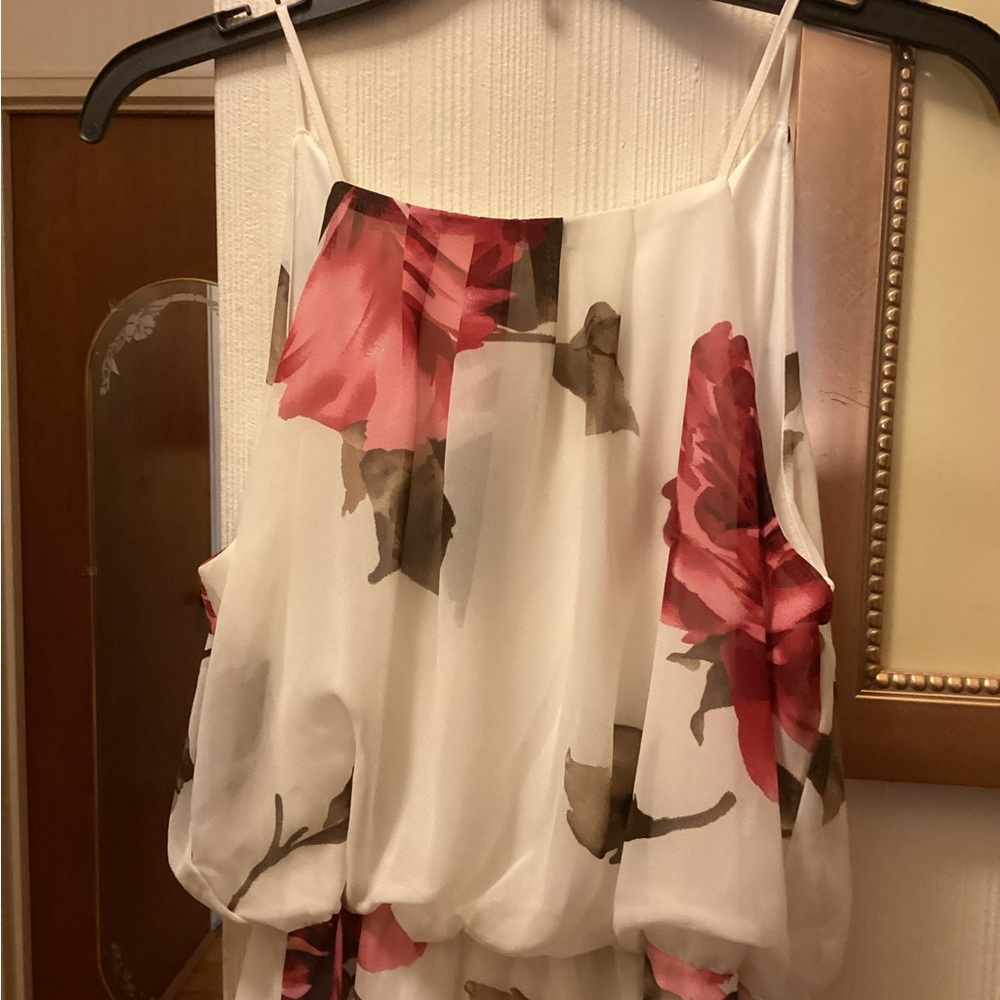 Floral Maxi Dress with Pink and Green Accents SZ M. $20. - Picture 3 of 6